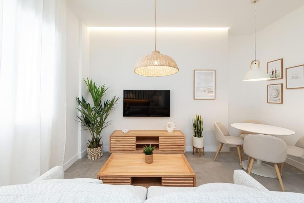Apartamento Wintowinrentals Goleta 0b En Malaga, Espana *